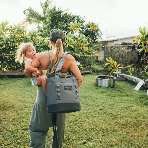 Camino® 20 Carryall Tote Bag