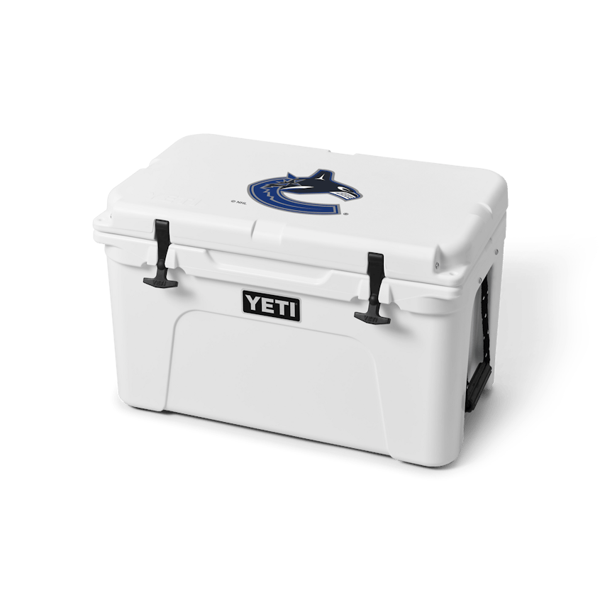 Vancouver Canucks Tundra® 45 Hard Cooler